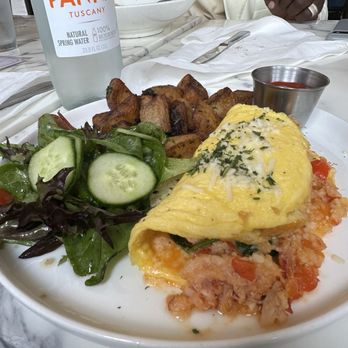 La Belle Vie Kitchen - Lobster Omelette Lunch - French Near Me - Suwanee, Georgia La Belle Vie Kitchen - Lobster Omelette Lunch - French Near Me - Suwanee, Georgia