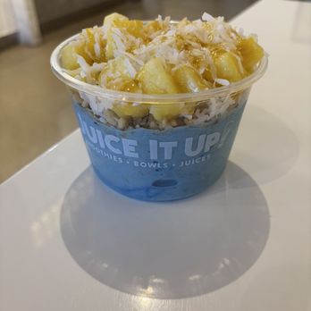 Juice It Up! - Blue Açaí Bowl - Juice Bars & Smoothies Near Me - Gardnerville, Nevada