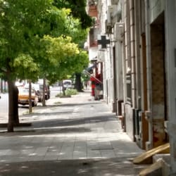 Supermercado Gran Cóndor - Doblar la esquina y ver el chino abierto..no tiene precio.