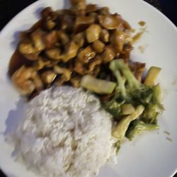 Mikado Sushi & Hibachi - Chicken teriyaki