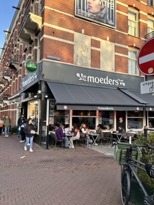 Moeders by null
