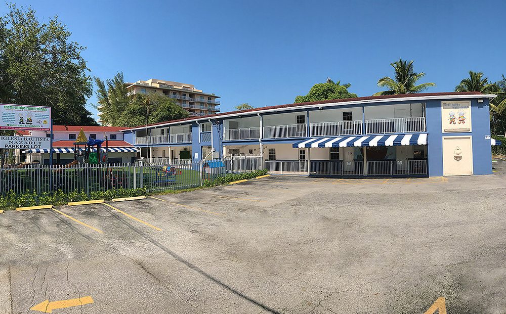 Menininho Menininha - childcare center in Miami, FL