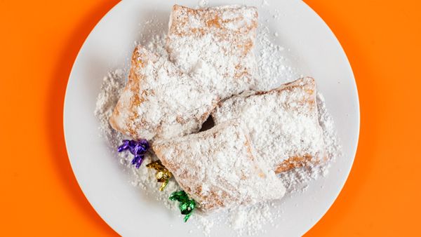 Orange Lee’s PoBoys & Wings by null