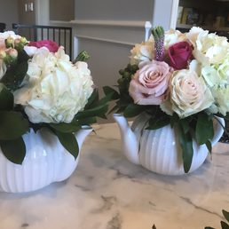 Bridal shower tea party on Saturday. Flowers turned out great! The roses are just gorgeous. Bridal shower tea party on Saturday. Flowers turned out great! The roses are just gorgeous.