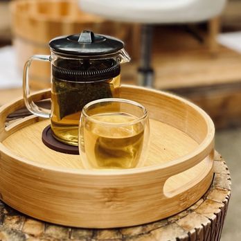 Den Mother Wellness - Hot tea - Massage Therapy Near Me - Venice, California Den Mother Wellness - Hot tea - Massage Therapy Near Me - Venice, California