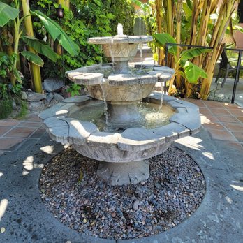 Hotel California - Hotels Near Me - Palm Springs, California Hotel California - Hotels Near Me - Palm Springs, California