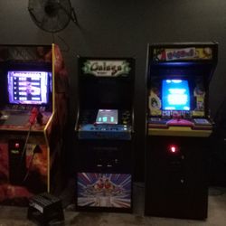 Super Rad Arcade Bar
