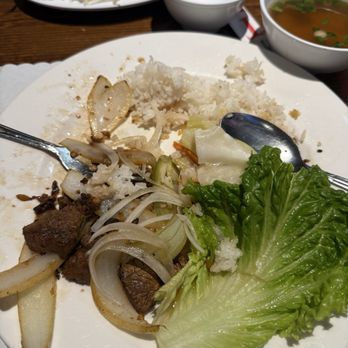 Pho Lu - The rice was dry, the meat was tough and hard to swallow, the soup was too salty, the price wasn't expensive but not worth the money spent. - Vietnamese Near Me - Garden Grove, California