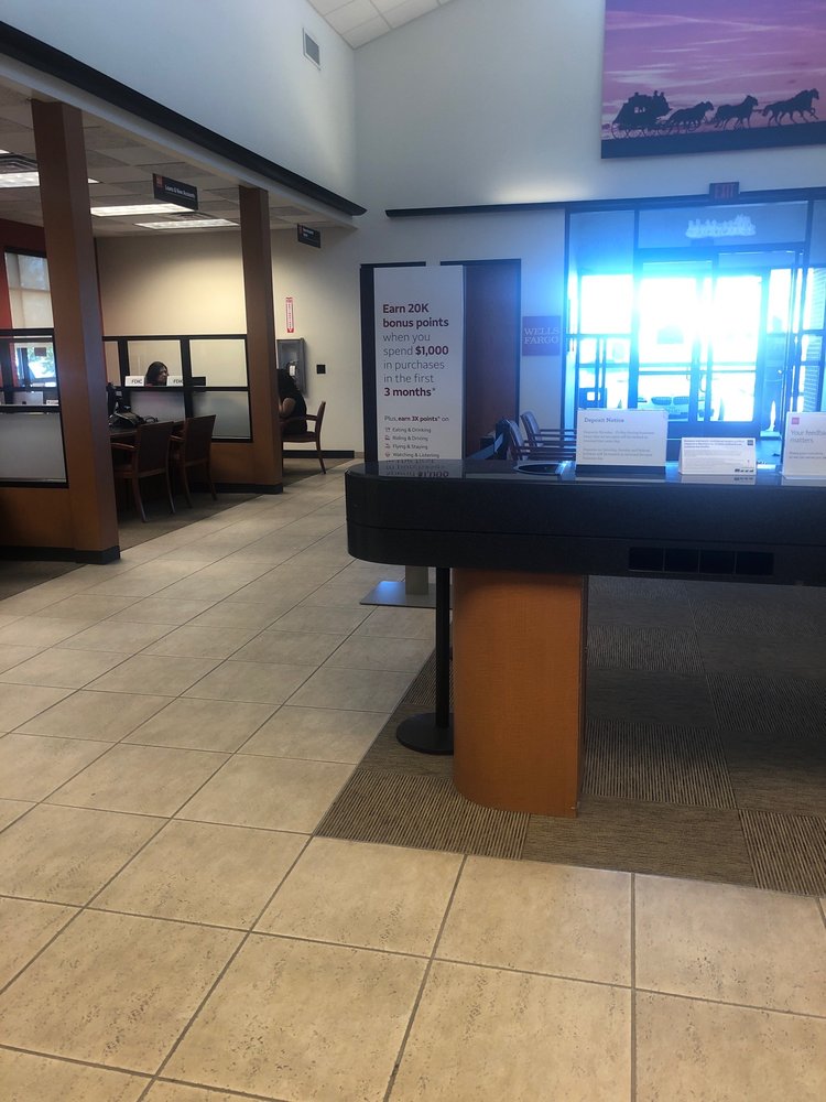 WELLS FARGO BANK 11 Reviews 154 W Fm 544, Murphy, Texas Banks
