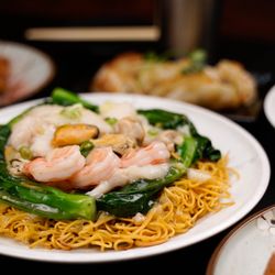 Special Noodle Soup - Seafood Pan Fried Noodles