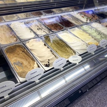Fortunato Brothers - Fortunato Brothers Café Pasticceria - Desserts Near Me - Brooklyn, New York Fortunato Brothers - Fortunato Brothers Café Pasticceria - Desserts Near Me - Brooklyn, New York