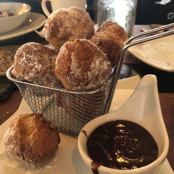 Farmhouse Cafe - Beignet with chocolate - Breakfast & Brunch Near Me - Honolulu, Hawaii Farmhouse Cafe - Beignet with chocolate - Breakfast & Brunch Near Me - Honolulu, Hawaii