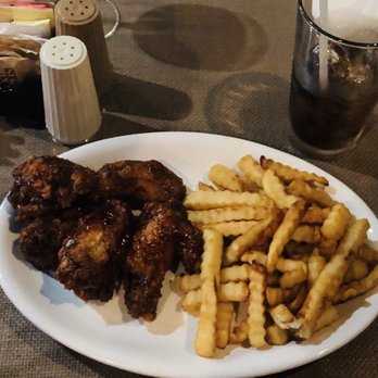 Joe's Bar & Grille - Chicken wings - Italian Near Me - Christiansted, Virgin Islands Joe's Bar & Grille - Chicken wings - Italian Near Me - Christiansted, Virgin Islands