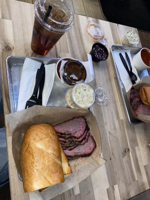 BUSTERS BBQ by null