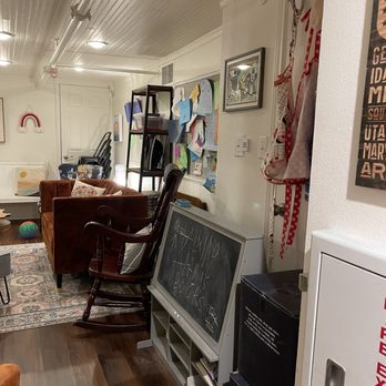 Talking Animals Books - Upstairs - Bookstores Near Me - Grapevine, Texas Talking Animals Books - Upstairs - Bookstores Near Me - Grapevine, Texas