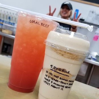 Breakthrough Nutrition - Banana Pudding HerbaLife Shake and Coral Reef Tea Bomb - Juice Bars & Smoothies Near Me - Wilmington, North Carolina