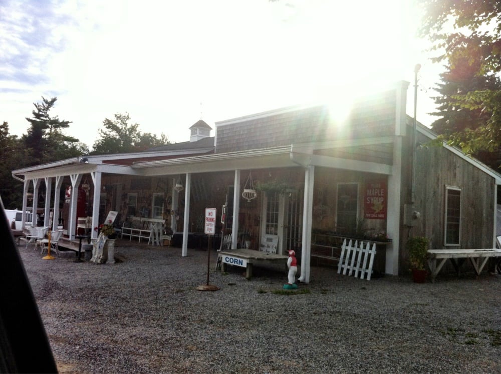 COUNTRY TRAIL Updated September 2024 45 Gardner Rd, Hubbardston