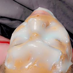 Mrs Get Him Right Skin Care - Jelly mask treatment
