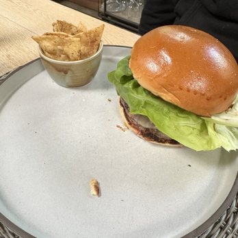 Momed - Momed Burger Lunch, came with Momo chips (separate pic) delicious - Mediterranean Near Me - Los Angeles, California Momed - Momed Burger Lunch, came with Momo chips (separate pic) delicious - Mediterranean Near Me - Los Angeles, California