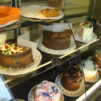 Lido Bakery - Bakeries Near Me - Manhattan Beach, California