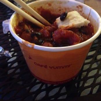 Cafe Yumm! - North Delta Center - Chili no meat - Vegetarian Near Me - Eugene, Oregon