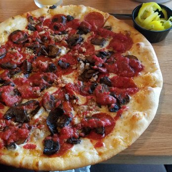 Pies & Pints - Classic with Pepperoni, Sausage, Mushrooms, and Banana Peppers (on the side) - Pizza Near Me - Birmingham, Alabama Pies & Pints - Classic with Pepperoni, Sausage, Mushrooms, and Banana Peppers (on the side) - Pizza Near Me - Birmingham, Alabama