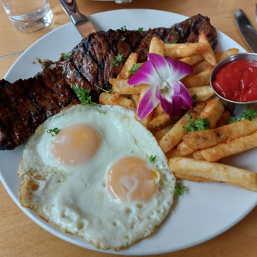 Fumo - Steak and Eggs - Italian Near Me - New York, New York