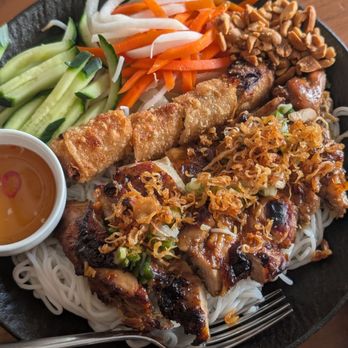 District Eleven - Lemongrass chicken on vermicelli noodles - Vietnamese Near Me - Vancouver, British Columbia