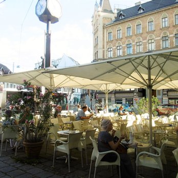 Eissalon Marcello - Wonderful and spacious Schanigarten - Ice Cream & Frozen Yogurt Near Me - Vienna, 9