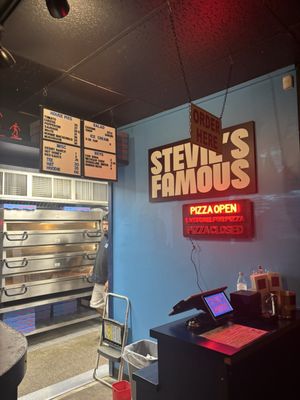 Stevie's Famous Beacon Hill by null