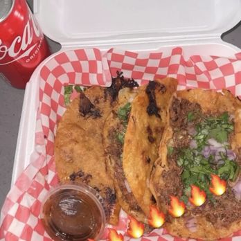 Papi’s Birria - 3 gourmet birria tacos - Food Trucks Near Me - San Diego, California
