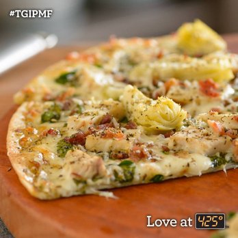 Papa Murphy's - a pizza on a wooden board - Pizza Near Me - Salem, Oregon Papa Murphy's - a pizza on a wooden board - Pizza Near Me - Salem, Oregon