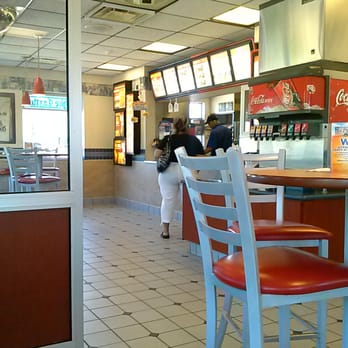 White Castle - Fast Food Near Me - Oak Park, Michigan