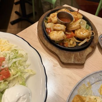 Sol Toro Restaurant - Grilled Shrimp fajitas - Mexican Near Me - Uncasville, Connecticut Sol Toro Restaurant - Grilled Shrimp fajitas - Mexican Near Me - Uncasville, Connecticut