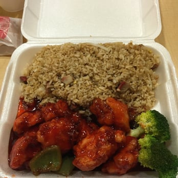 Sunflower Chinese Food - General Tso's Chicken - while I was waiting on it to cool down to eat. Quite tasty! - Chinese Near Me - Orlando, Florida Sunflower Chinese Food - General Tso's Chicken - while I was waiting on it to cool down to eat. Quite tasty! - Chinese Near Me - Orlando, Florida