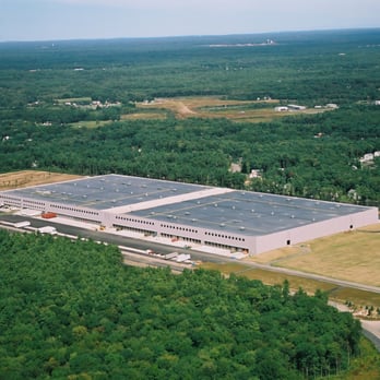 Jordan S Furniture 14 Photos Furniture Stores 450 Revolutionary Dr East Taunton Ma Phone Number Yelp