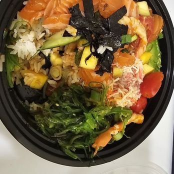 Poke Paradise - Poke with salmon, shrimp, mango, cucumber, seaweed salad, flakes, tomato, house special source - Poke Near Me - San Jose, California Poke Paradise - Poke with salmon, shrimp, mango, cucumber, seaweed salad, flakes, tomato, house special source - Poke Near Me - San Jose, California