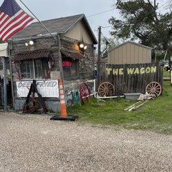 Wagon Rib & Wing Drive-Thru - Don't drive too fast, you'll miss it!