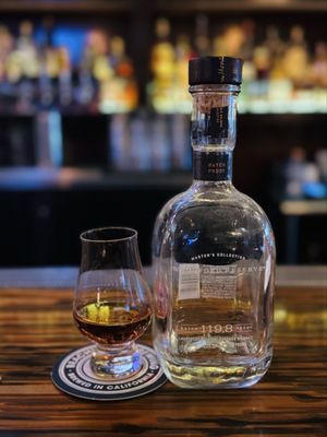 Far Bar by null