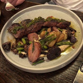 The Pullman - Waygu with fingerling potatoes - New American Near Me - Glenwood Springs, Colorado