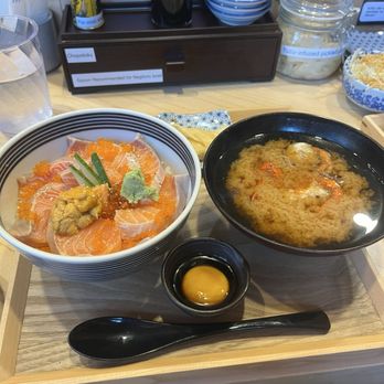 Totoya - Salmon bowl, crab miso soup - Sushi Bars Near Me - Honolulu, Hawaii