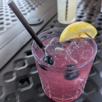 Junior Restaurant  - Lounges Near Me - Roseville, California