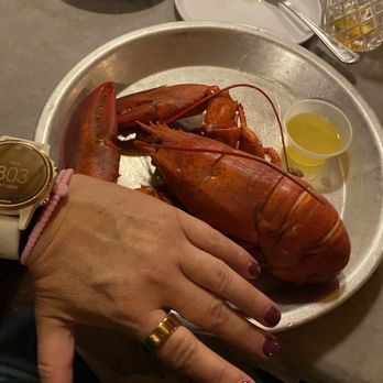 Abel's Lobster - Soft shell lobster. - Seafood Near Me - Mount Desert, Maine
