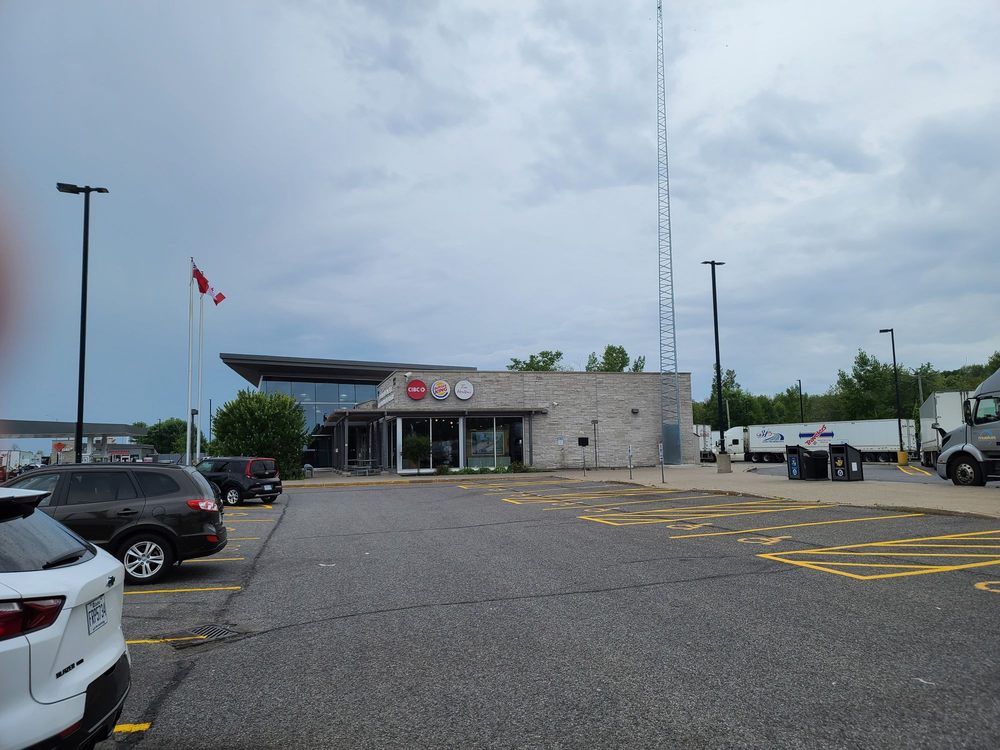 ONROUTE Updated August 2024 11 Photos Highway 401 Westbound