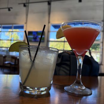 Sets Kitchen & Bar - Drinks - New American Near Me - San Marcos, California Sets Kitchen & Bar - Drinks - New American Near Me - San Marcos, California