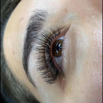 Lashluxe - Eyelash Service Near Me