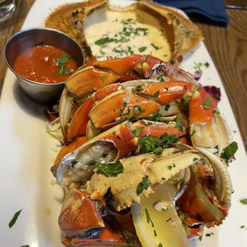 Taylor Shellfish Oyster Bar - Crab - Seafood Near Me - Seattle, Washington