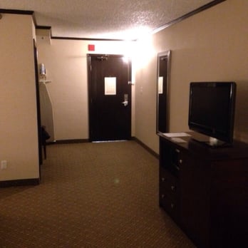 Hotel Burbank - Hotels Near Me - Burbank, California Hotel Burbank - Hotels Near Me - Burbank, California