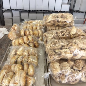 Starbread Bakery - Hopia, chicharron - Bakeries Near Me - Fairfield, California Starbread Bakery - Hopia, chicharron - Bakeries Near Me - Fairfield, California