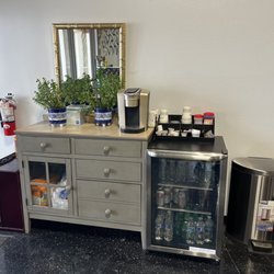 Zion Nails & Spa - The decor
